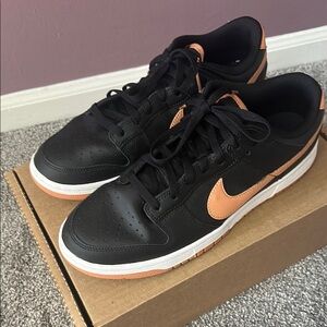 11.5 Men's Nike Dunk Low Shoes Black White Amber Brown DV0831-004